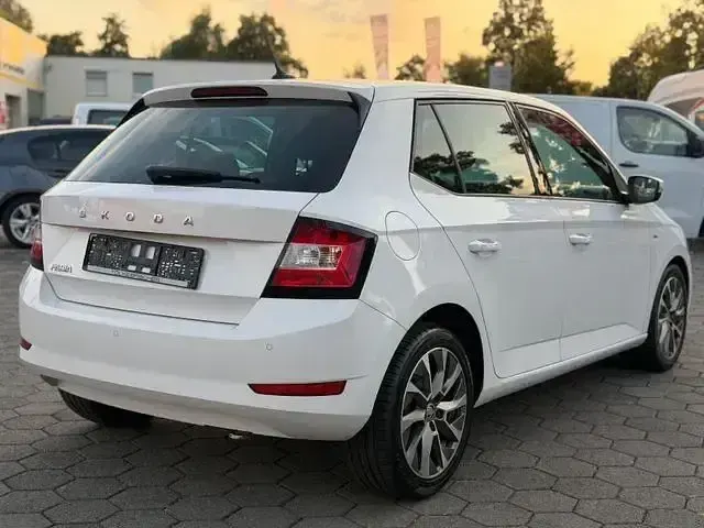 Gebraucht Skoda Fabia Clever 95 PS (69 kW) 2021 Weiß Kleinwagen