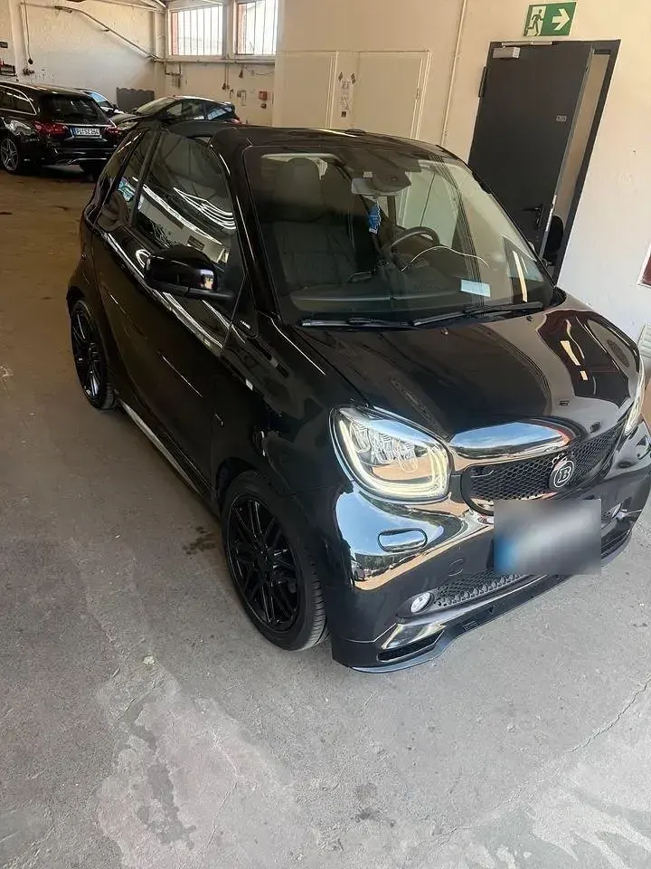 Gebraucht Smart ForTwo Cabrio Brabus 71 PS (52 kW) 2016 Schwarz Cabrio