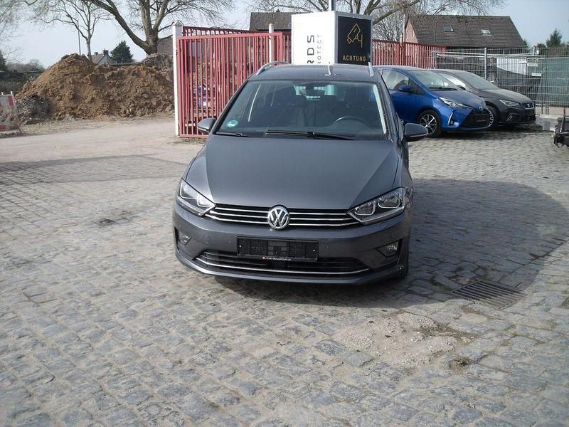 Gebraucht VW Golf VII Sound 116 PS (85 kW) 2017 Grau Limousine