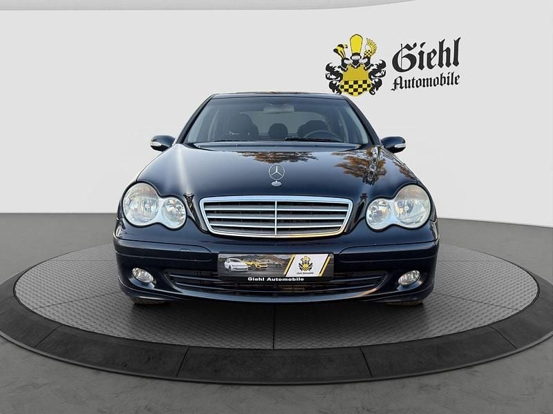 Gebraucht Mercedes C200 163 PS (119 kW) 2004 Schwarz Limousine