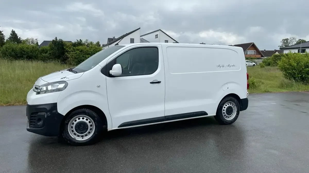 Gebraucht Citroën Jumpy 176 PS (129 kW) 2017 Weiß Van / Kleinbus