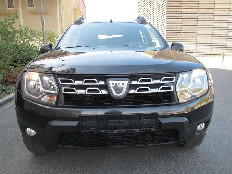Gebraucht Dacia Duster Lauréate 105 PS (77 kW) 2014 Schwarz SUV