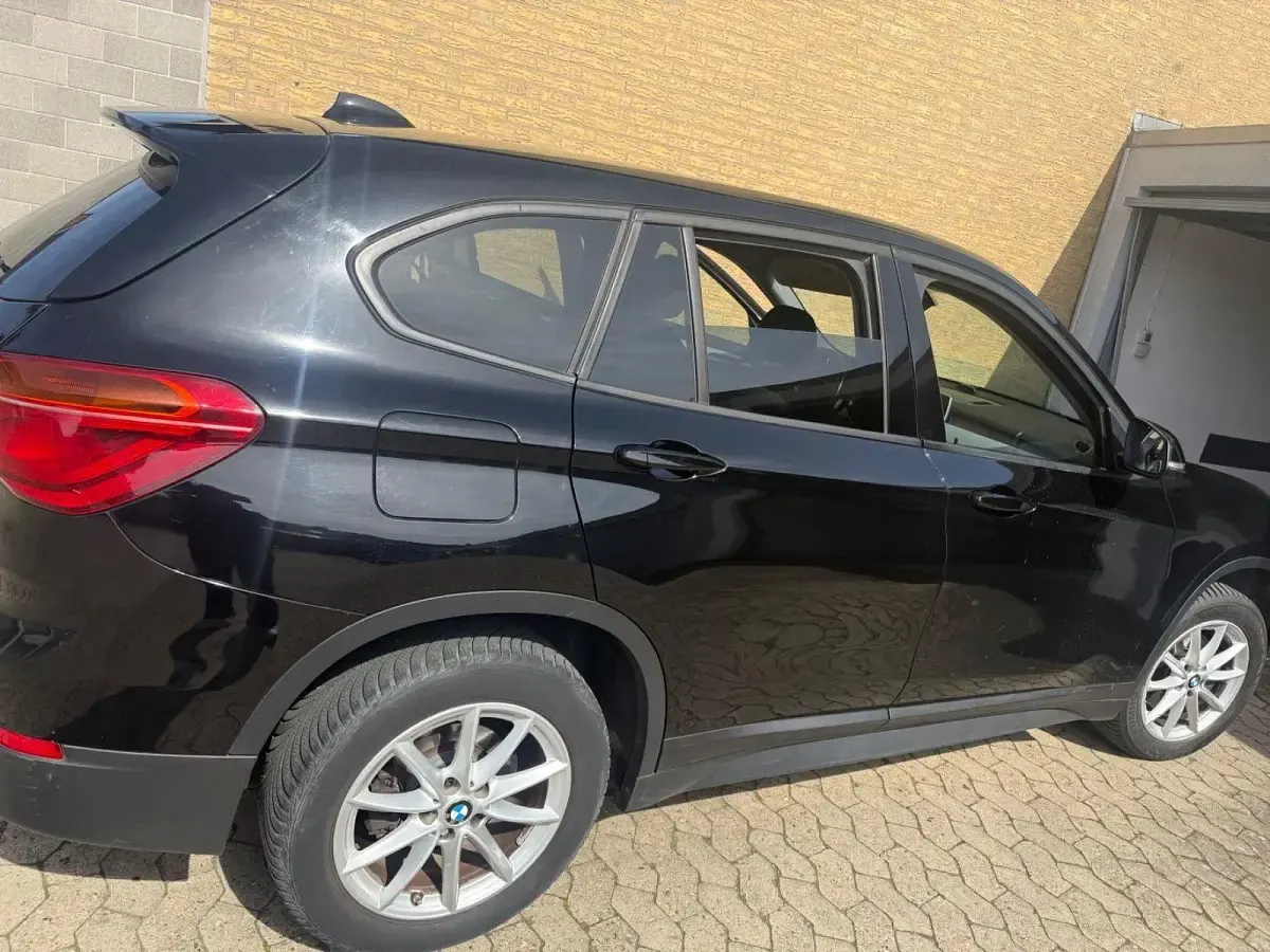 Używany BMW X1 150 KM (110 kW) 2018 Czarny SUV