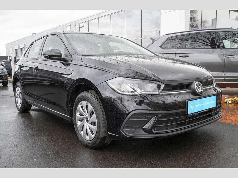 Gebraucht VW Polo Life 80 PS (58 kW) 2025 Schwarz Kleinwagen