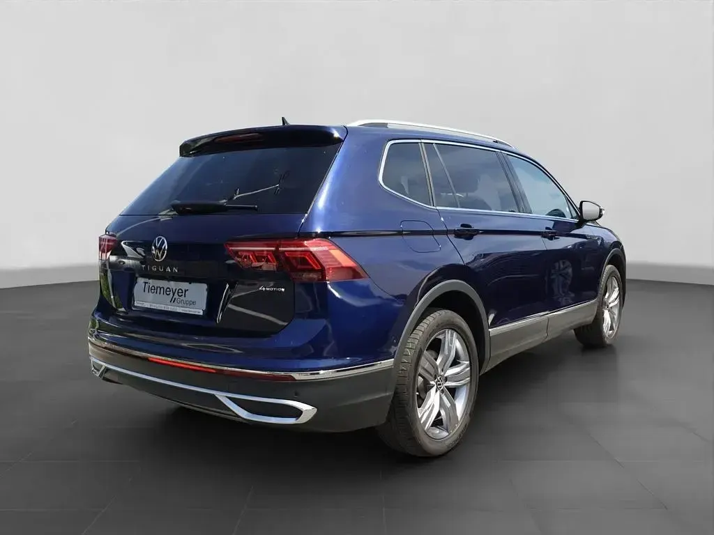 Gebraucht VW Tiguan Allspace Elegance 190 PS (139 kW) 2023 Blau SUV