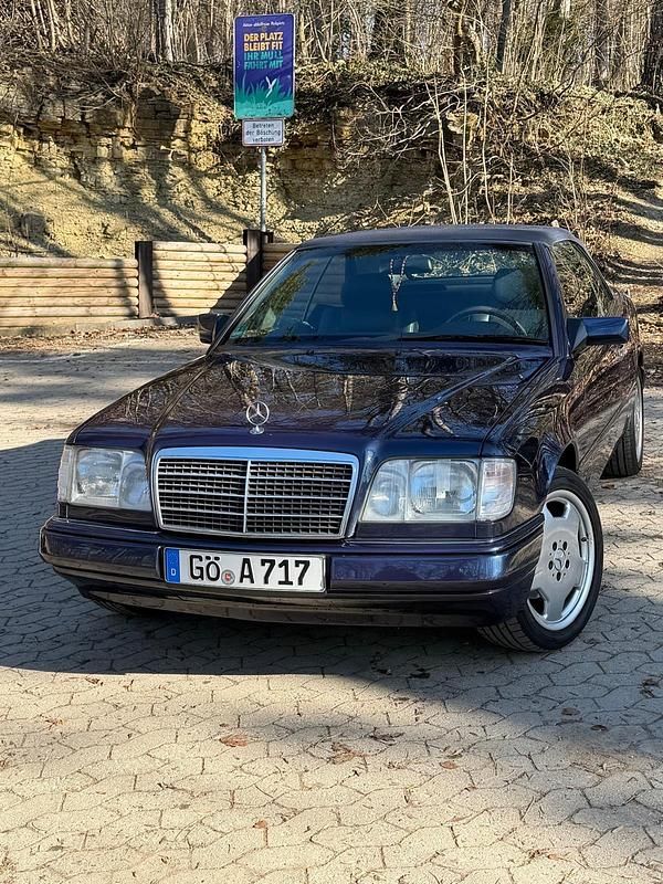 Gebraucht Mercedes 200 136 PS (100 kW) 1996 Blau Cabrio