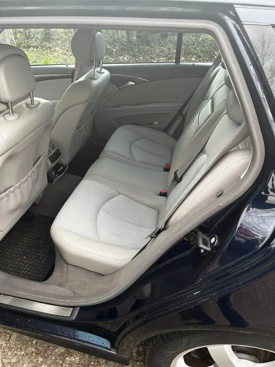 Gebraucht Mercedes E280 Avantgarde 231 PS (169 kW) 2007 Blau Kombi