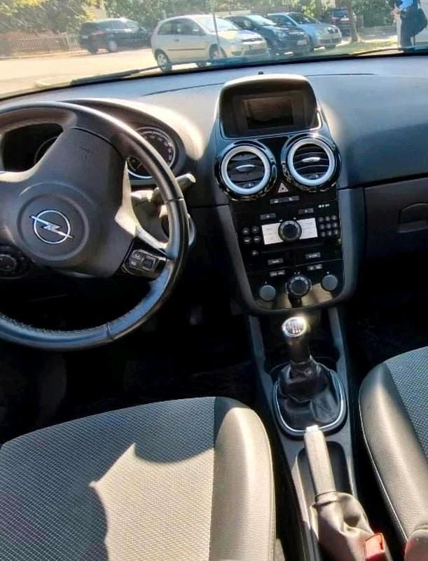 Gebraucht Opel Corsa 75 PS (55 kW) 2009 Gelb Kleinwagen