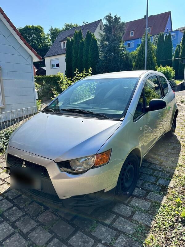 Silber Gebraucht 2009 Mitsubishi Colt Kleinwagen | 980 € (Guter Preis) - Bild 1/4