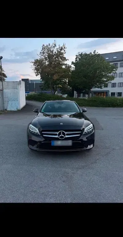 Gebraucht Mercedes C200 AMG 160 PS (117 kW) 2020 Schwarz Limousine