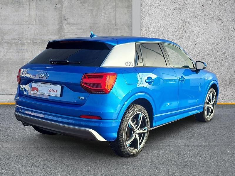 Gebraucht Audi Q2 S-Line 116 PS (85 kW) 2016 Außenfarbe: SUV
