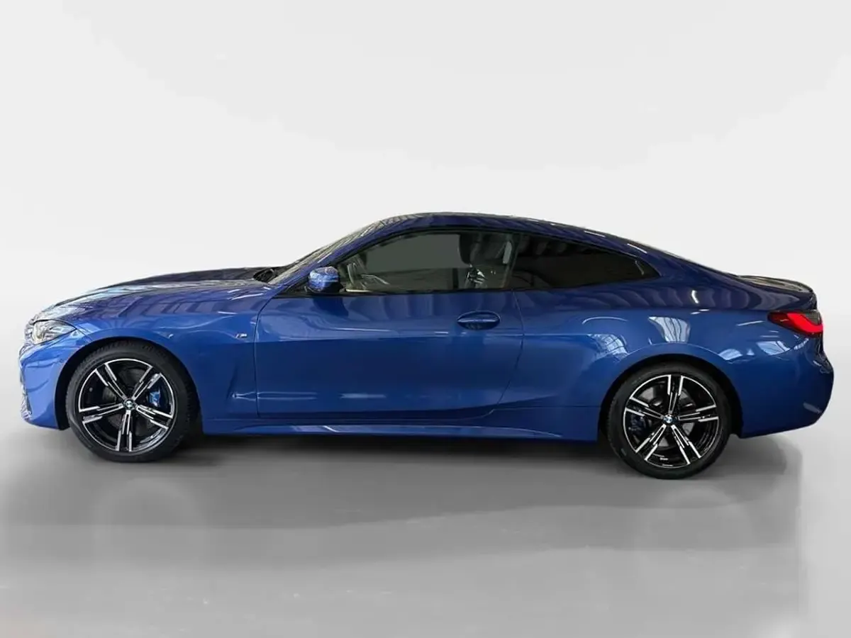 Gebraucht BMW 420 Coupé M Sport 184 PS (135 kW) 2023 Portimao blau metallic Coupé