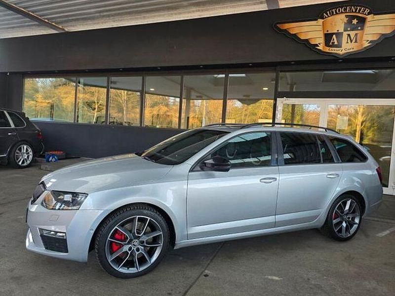 Gebraucht Skoda Octavia RS 270 PS (198 kW) 2015 Brilliantsilber metallic Kleinwagen