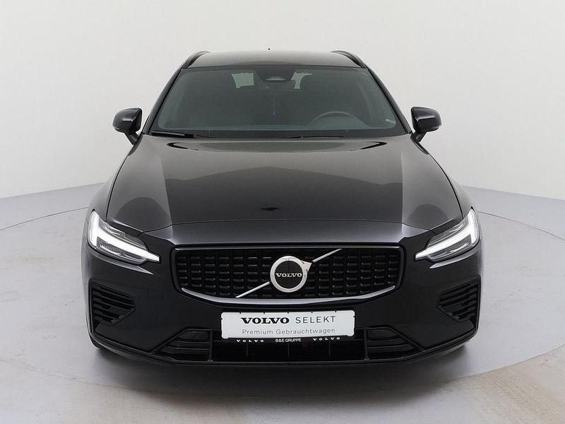 Gebraucht Volvo V60 Plus 398 PS (292 kW) 2022 Schwarz Kombi