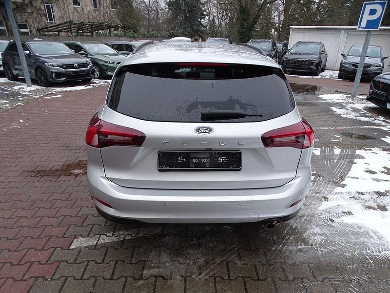 Gebraucht Ford Focus Cool & Connect 120 PS (88 kW) 2022 Grau Kombi