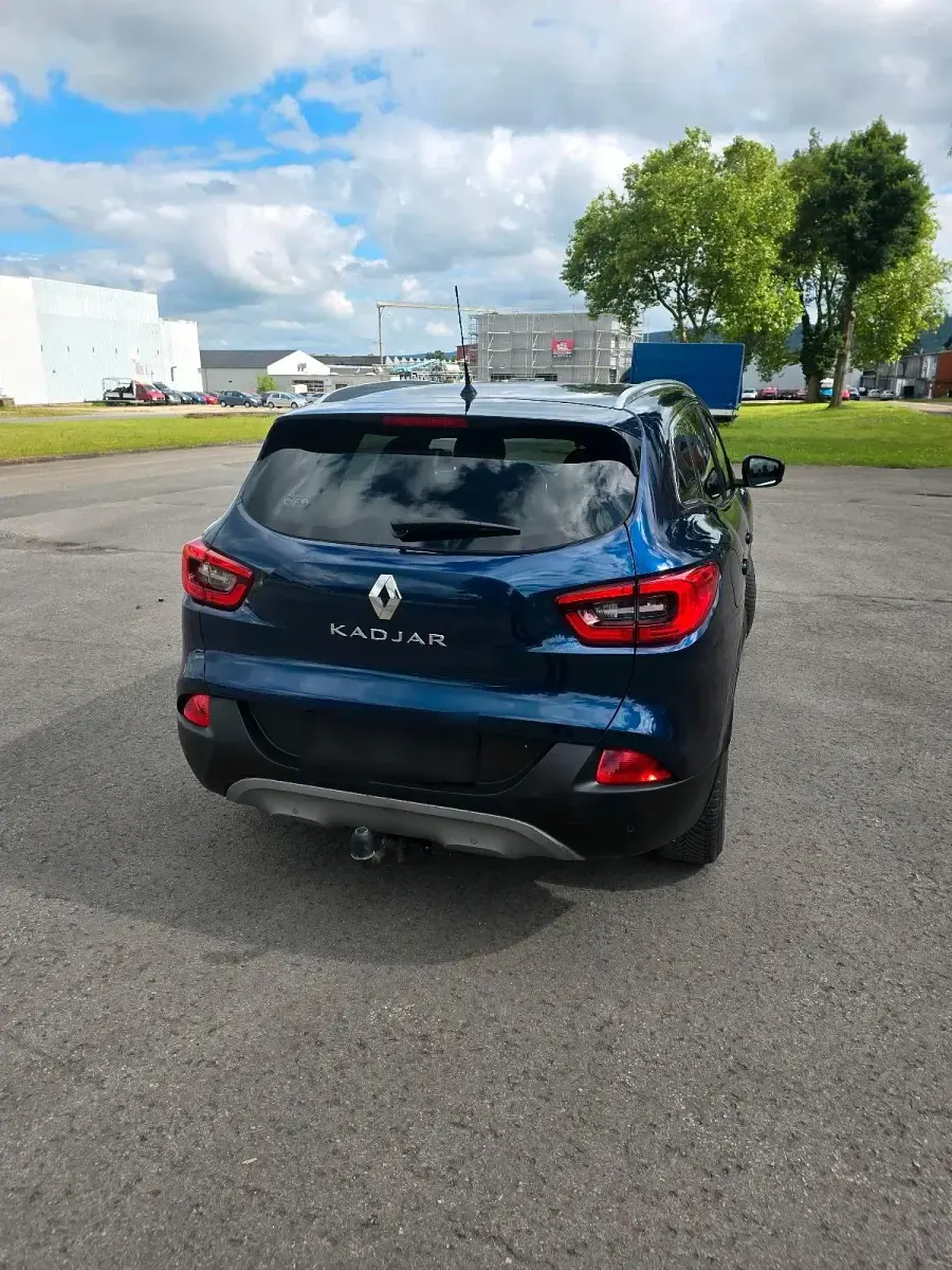 Gebraucht Renault Kadjar 131 PS (96 kW) 2015 Blau SUV