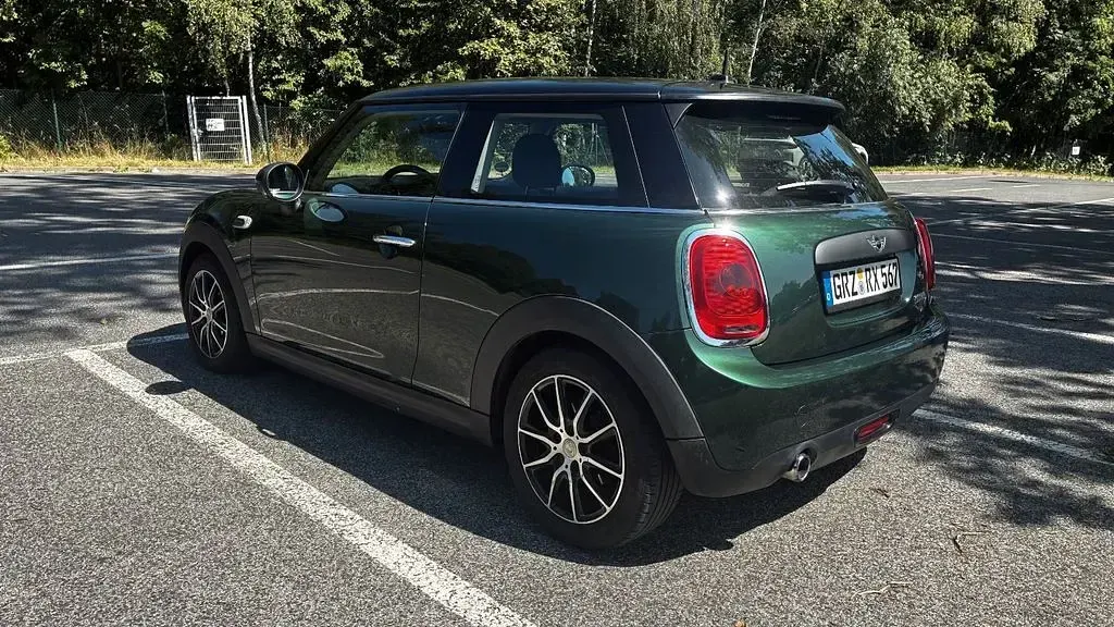 Gebraucht Mini Cooper D 116 PS (85 kW) 2014 Grün Kleinwagen