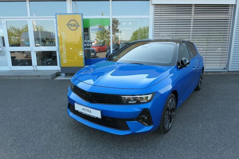 Blau Gebraucht 2023 Opel Astra Ultimate Limousine | 22.990 € (Superpreis) - Bild 1/4