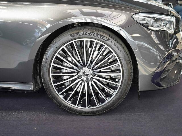 Gebraucht Mercedes E300 AMG 204 PS (150 kW) 2023 Grau Kombi