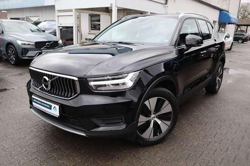 Gebraucht Volvo XC40 Core 211 PS (155 kW) 2022 Black solid (stone) SUV