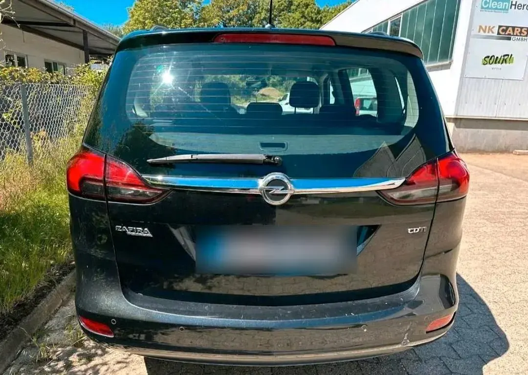 Gebraucht Opel Zafira 130 PS (95 kW) 2014 Schwarz Van / Kleinbus