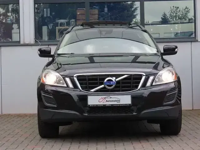 Gebraucht Volvo XC60 163 PS (119 kW) 2011 Schwarz SUV