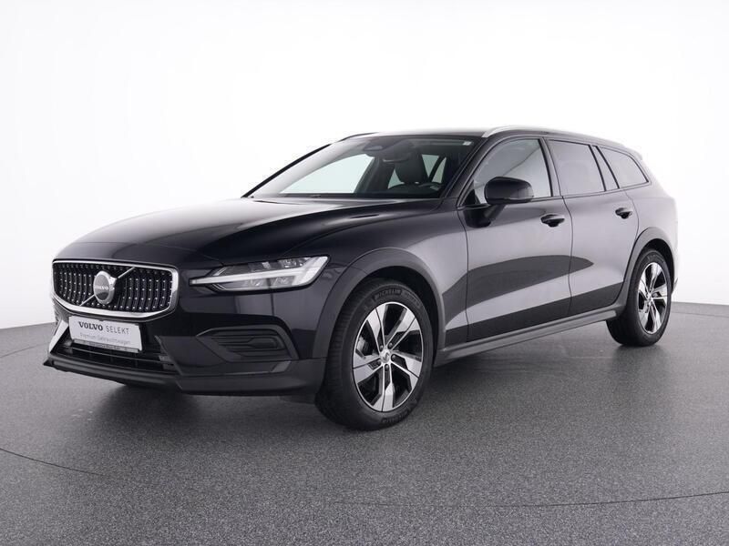 Schwarz Gebraucht 2023 Volvo V60 CC Plus Kombi | 41.990 € (Fairer Preis) - Bild 1/4