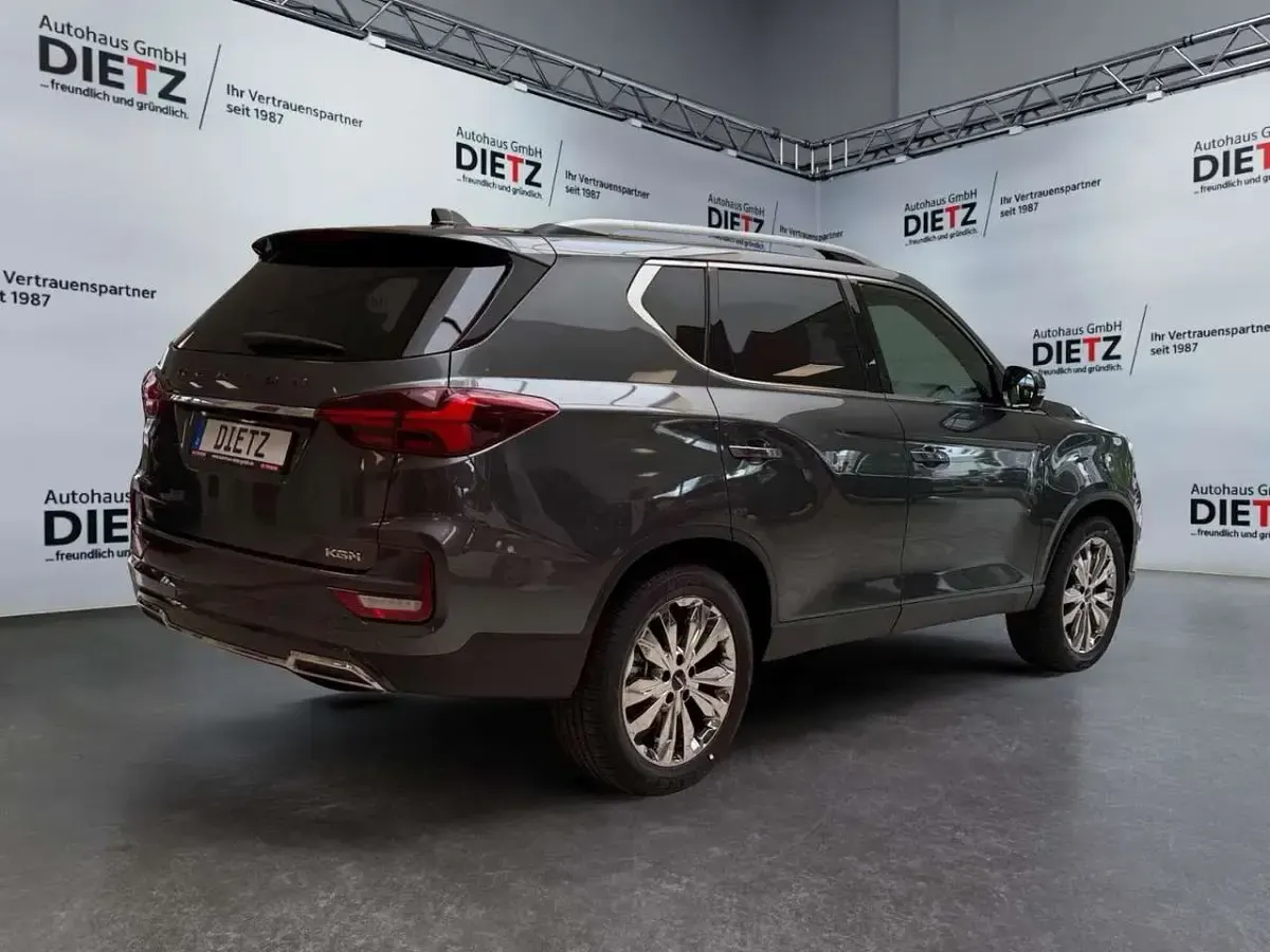 Neu KGM Rexton 201 PS (147 kW) 2026 Grau SUV