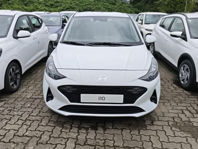 Weiss Neu 2025 Hyundai i10 Trend Kleinwagen | 16.990 € (Fairer Preis) - Bild 1/4