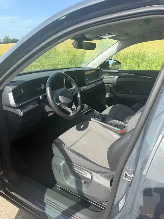 Gebraucht VW Tayron 193 PS (141 kW) 2025 Grau SUV