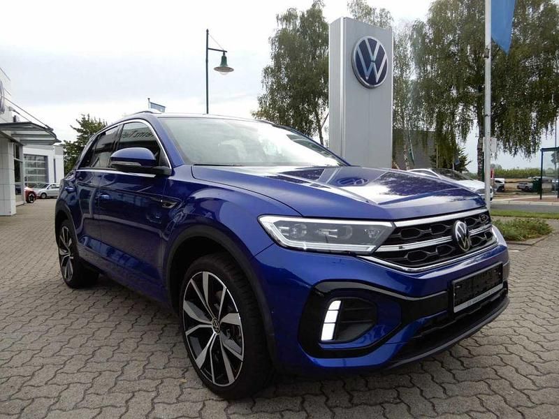 Second-hand VW T-Roc R-line 190 CP (139 kW) 2023 Albastru SUV