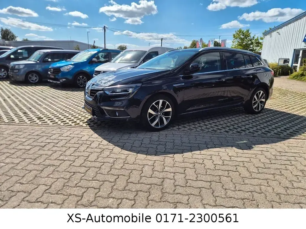 Gebraucht Renault Mégane IV Bose Edition 132 PS (97 kW) 2017 Schwarz Limousine