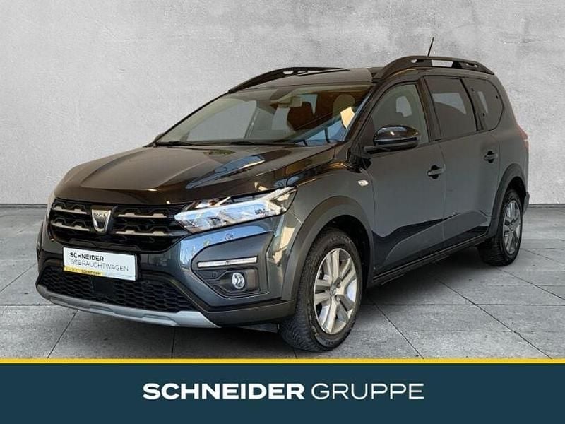 Kometengrau Gebraucht 2022 Dacia Jogger Comfort Van / Kleinbus | 18.890 € (Fairer Preis) - Bild 1/4