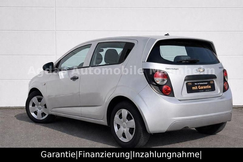 Gebraucht Chevrolet Aveo LS 69 PS (50 kW) 2013 Silber Kleinwagen