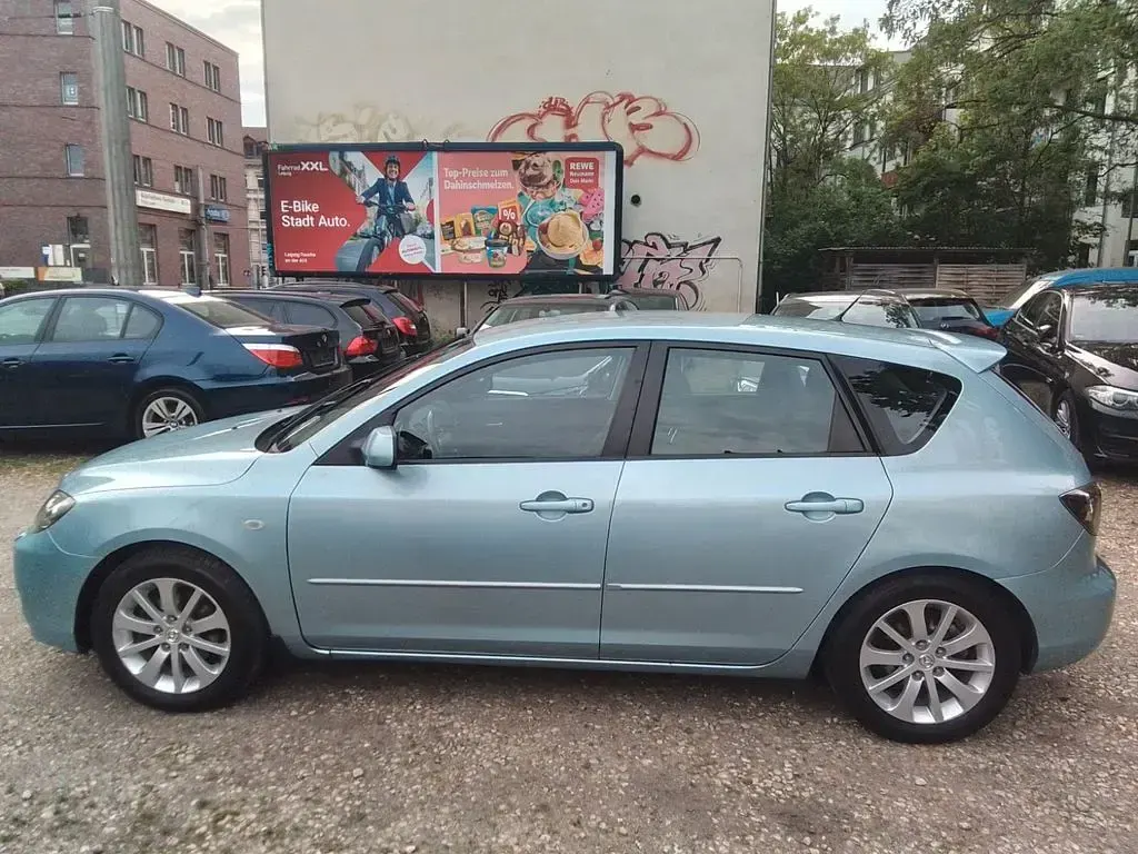 Używany Mazda 3 Active 105 KM (77 kW) 2009 Niebieski Sedan/Limuzyna