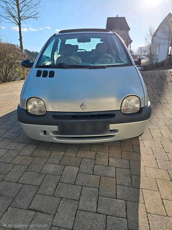 Second-hand Renault Twingo 58 CP (42 kW) 2004 Gri Hatchback