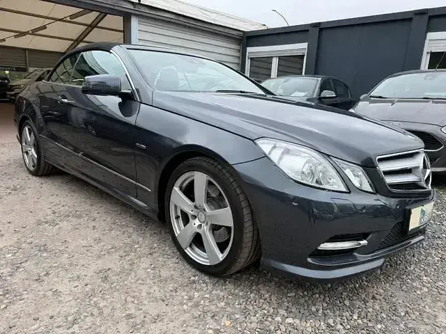 Gebraucht Mercedes E350 306 PS (225 kW) 2013 Andere Cabrio