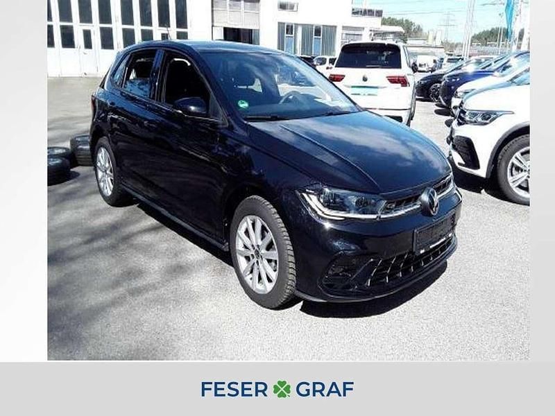 Deep black perleffekt Gebraucht 2024 VW Polo R-line Limousine | 22.450 € (Guter Preis) - Bild 1/4