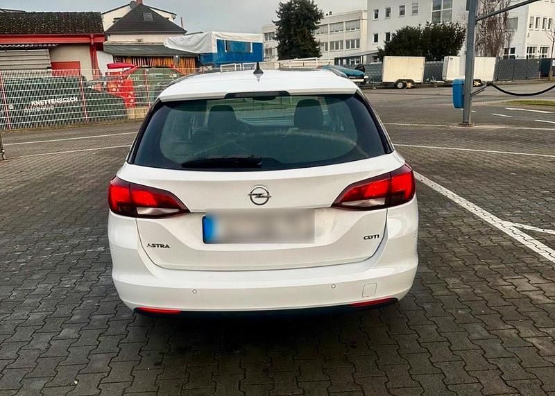 Gebraucht Opel Astra 110 PS (80 kW) 2017 Weiß Kombi