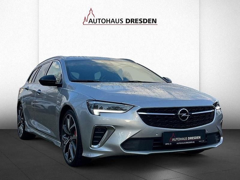 Gebraucht Opel Insignia 230 PS (169 kW) 2021 Argon silber (metallic) Kombi