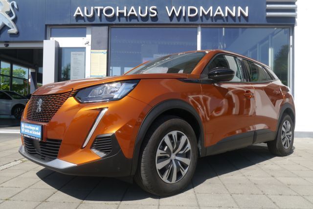 Orange Gebraucht 2022 Peugeot e-2008 Active SUV | 16.985 € (Superpreis) - Bild 1/4