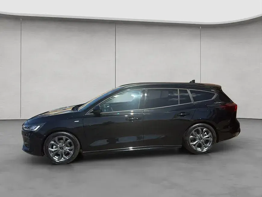 Gebraucht Ford Focus ST-Line X 155 PS (114 kW) 2024 Schwarz Kombi
