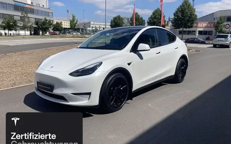 Gebraucht Tesla Model Y 273 kW (372 PS) 2023 Weiß SUV