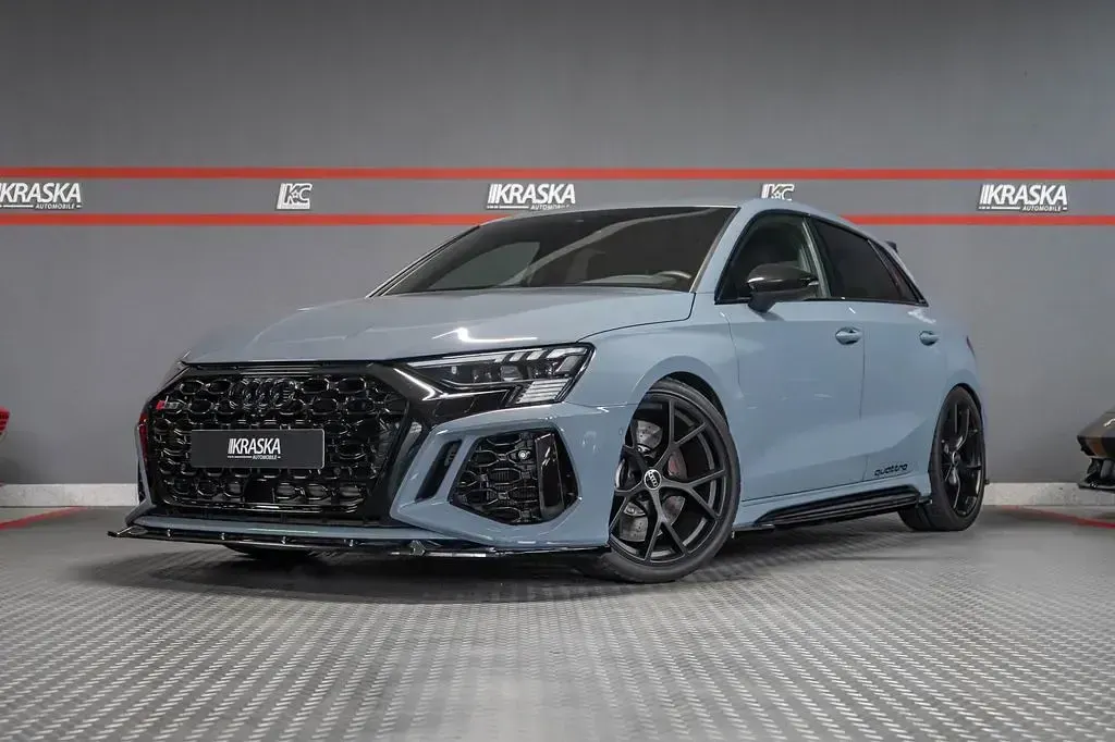 Gebraucht Audi RS3 Advanced 400 PS (294 kW) 2023 Kemoragrau metallic Limousine