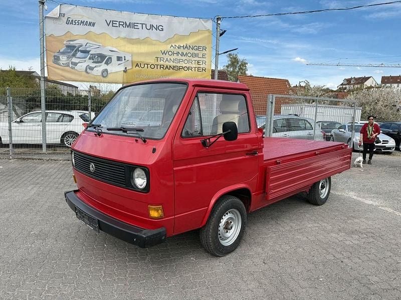 Rot Gebraucht 1982 VW T3 Van | 13.890 € - Bild 1/4
