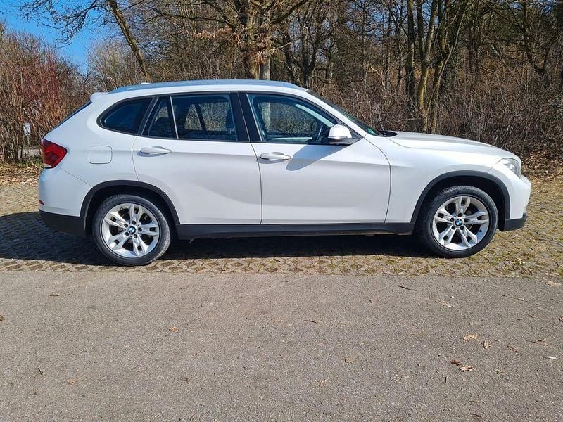 Gebraucht BMW X1 184 PS (135 kW) 2012 Weiß SUV