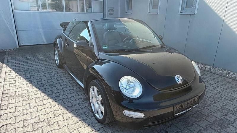 Gebraucht VW New Beetle 102 PS (75 kW) 2004 Schwarz Kleinwagen