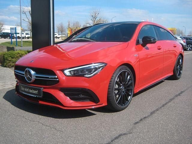Rot Gebraucht 2020 Mercedes CLA35 AMG AMG Limousine | 37.980 € (Fairer Preis) - Bild 1/4