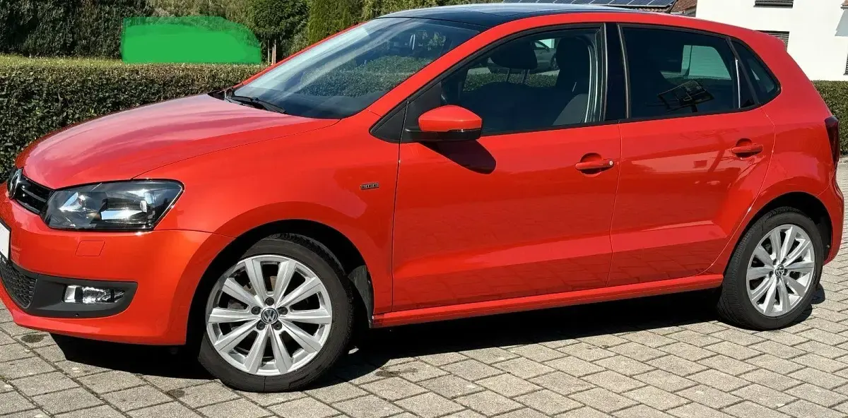 Gebraucht VW Polo Life 90 PS (66 kW) 2013 Orange Kleinwagen