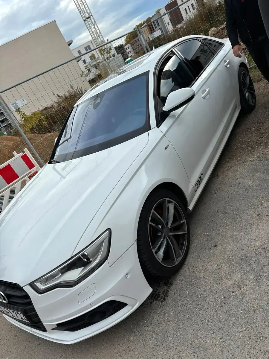 Gebraucht Audi A6 S-Line 245 PS (180 kW) 2012 Weiß Limousine